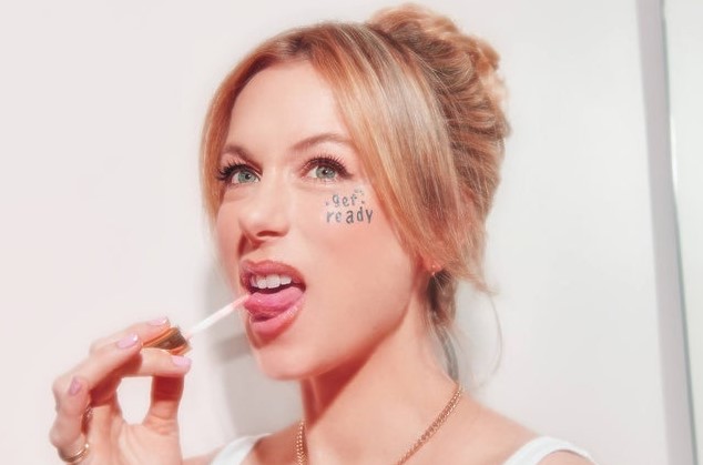 Iliza Shlesinger Fan Mail Address