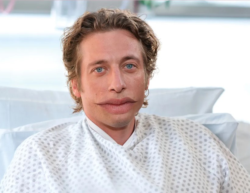 Jeremy Allen White Fan Mail Address