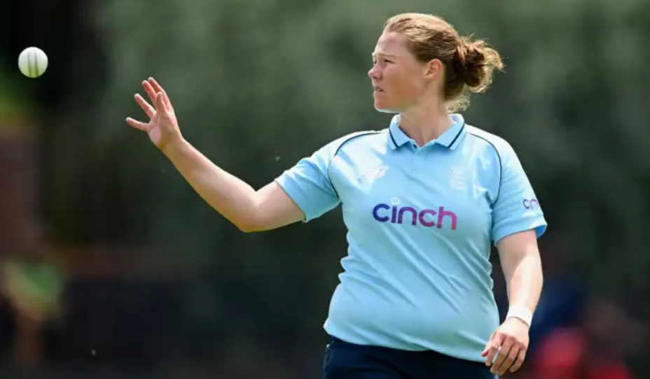 Anya Shrubsole Fan Mail Address