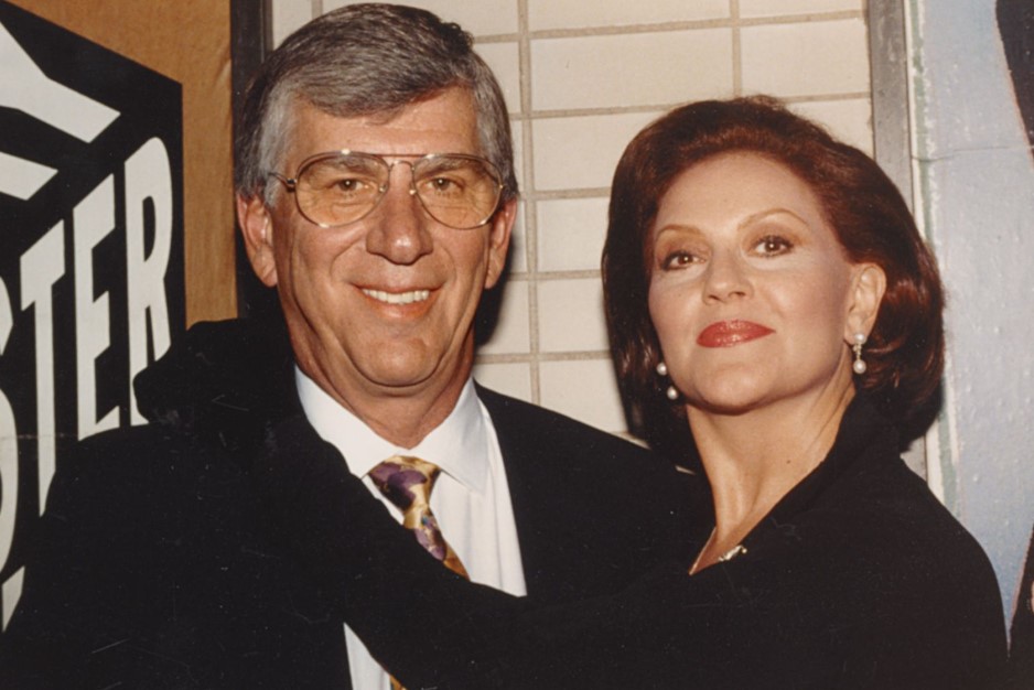 Kelly Bishop Fan Mail Address